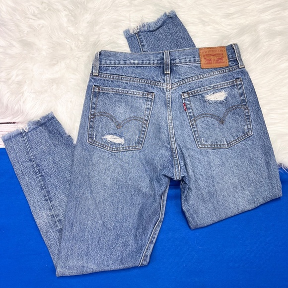 👖|•LEVI'S•| Leather Patch Rad Cool Skinny Straight Wedgie Jeans Size 27👖 - Picture 2 of 10